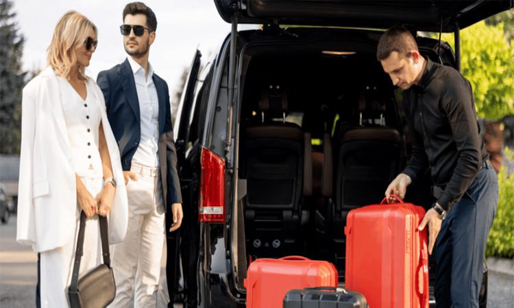 Şoförlü Araç Kiralama İş Seyahatleri İçin En Prestijli Ulaşım Çözümü